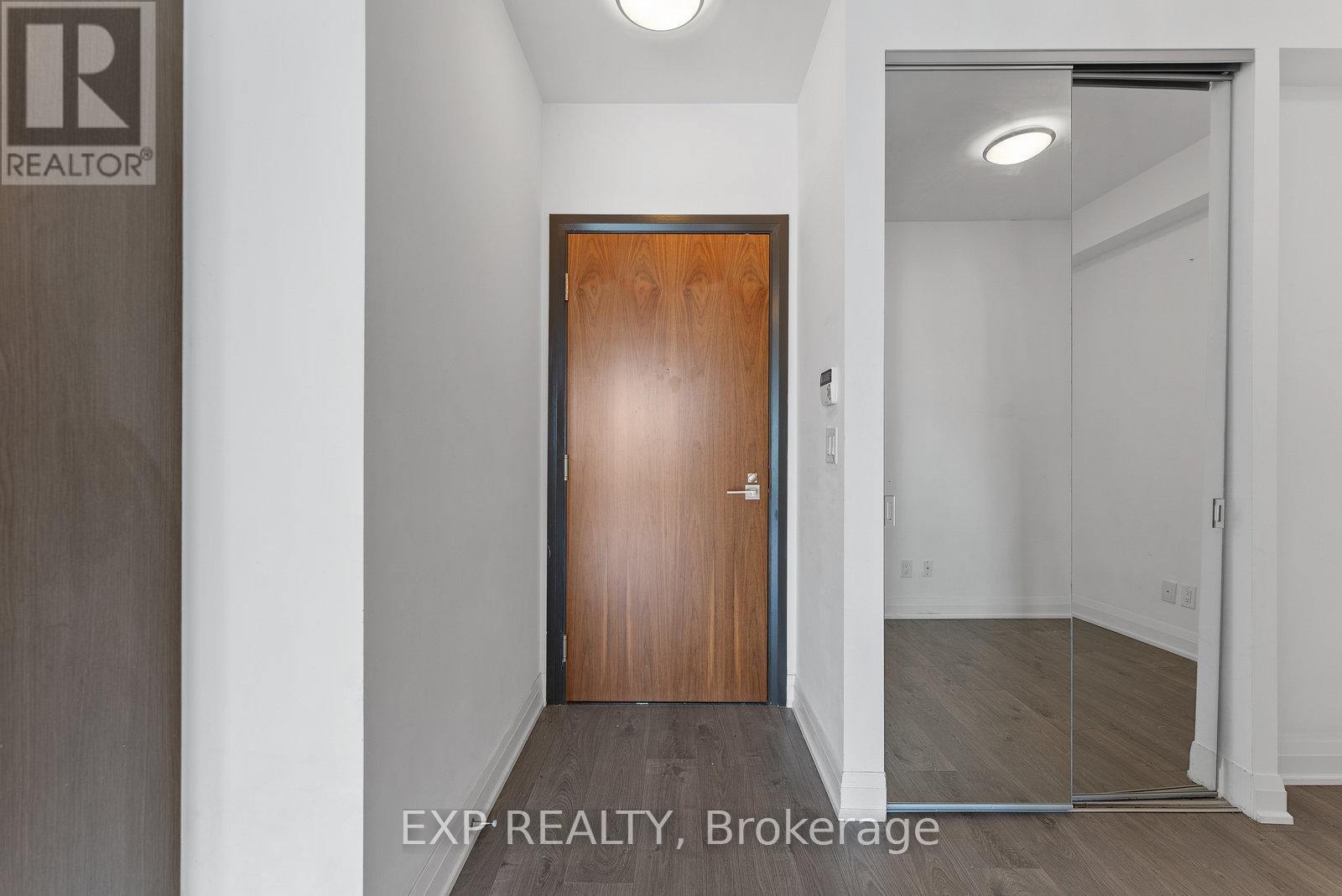 1601 - 36 Park Lawn Road W, Toronto, Ontario  M8V 0E5 - Photo 19 - W12452033