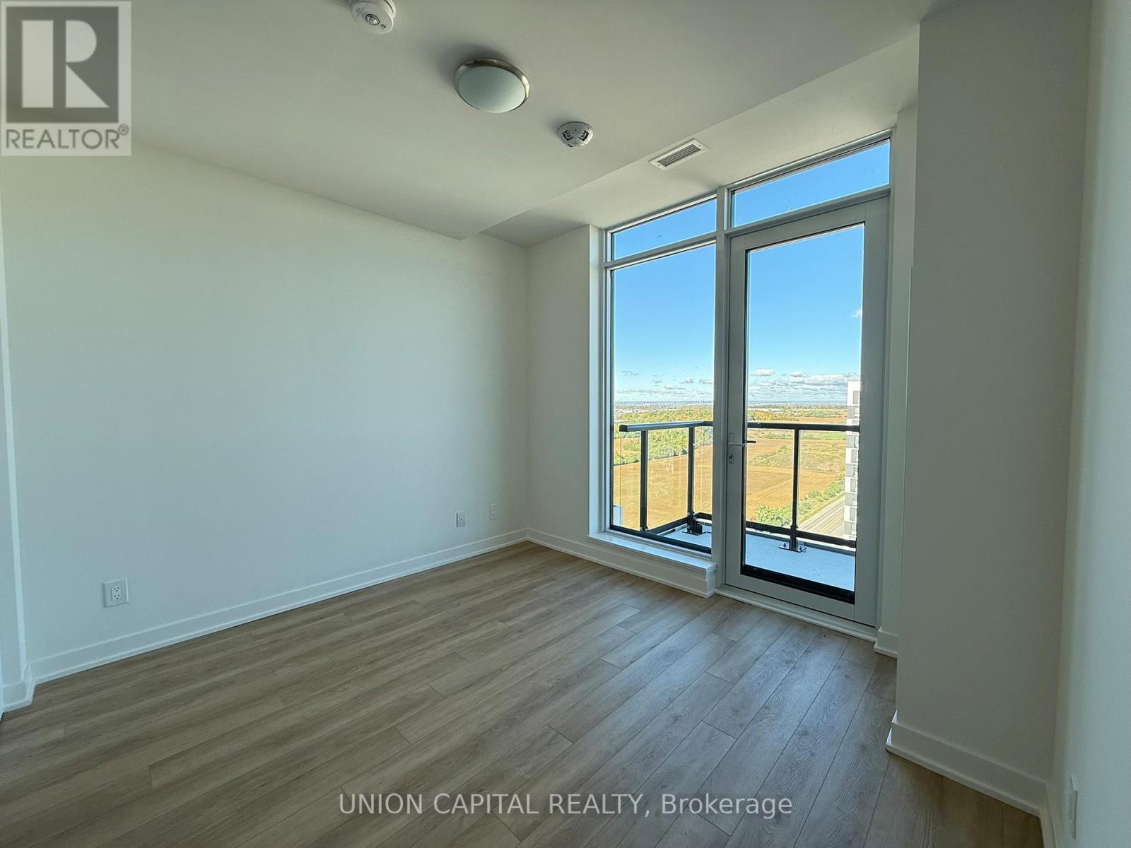 2006 - 3079 Trafalgar Road, Oakville, Ontario  L6H 8C5 - Photo 8 - W12452062