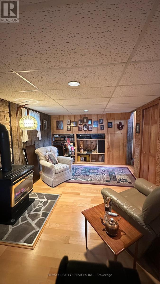59 Belmont Drive E, Brampton, Ontario  L6T 2K5 - Photo 32 - W12452091