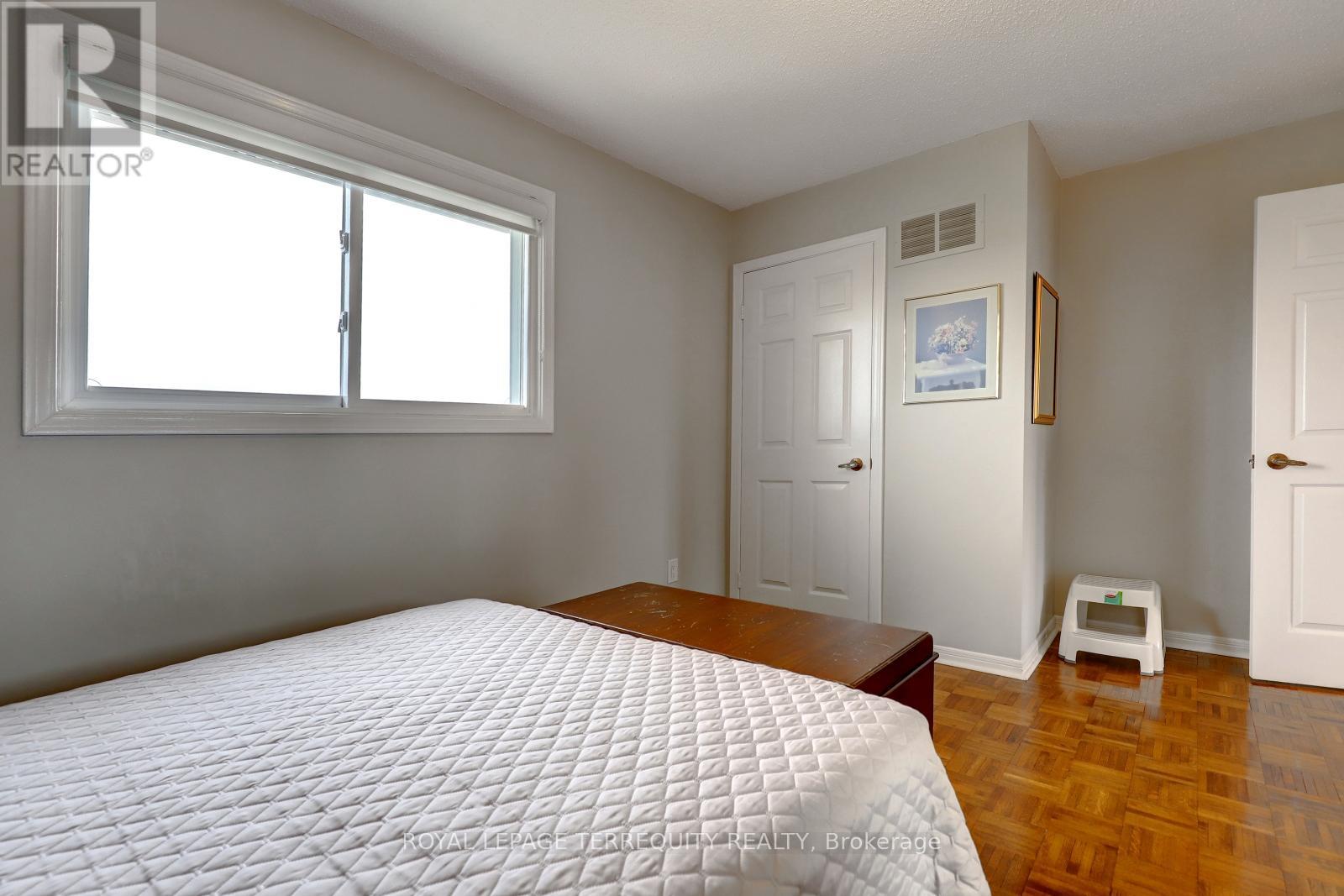 45 Princeton Terrace, Brampton, Ontario  L6S 3S4 - Photo 25 - W12452105