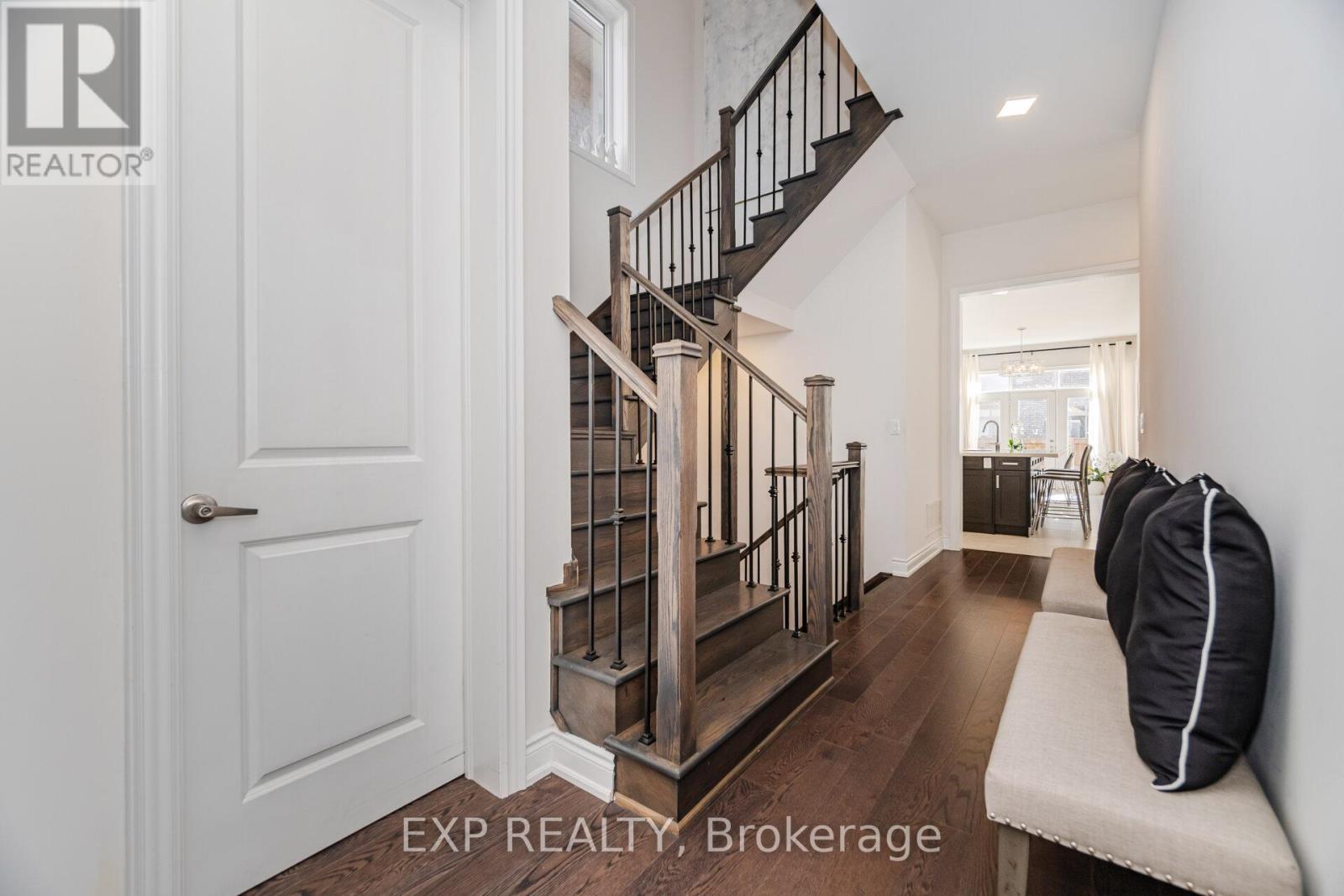3102 Millicent Avenue, Oakville, Ontario  L6H 0V2 - Photo 22 - W12452109