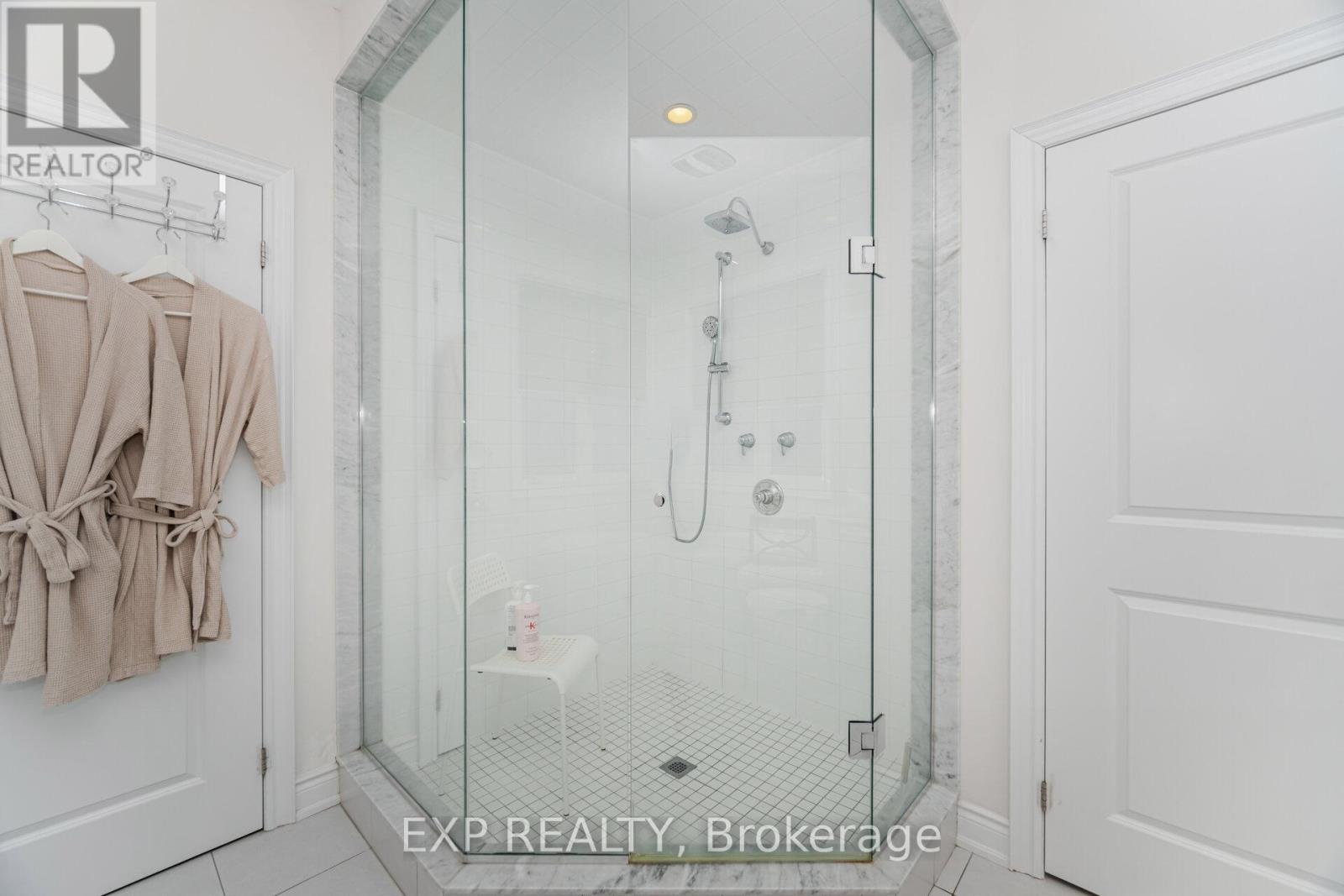 3102 Millicent Avenue, Oakville, Ontario  L6H 0V2 - Photo 31 - W12452109