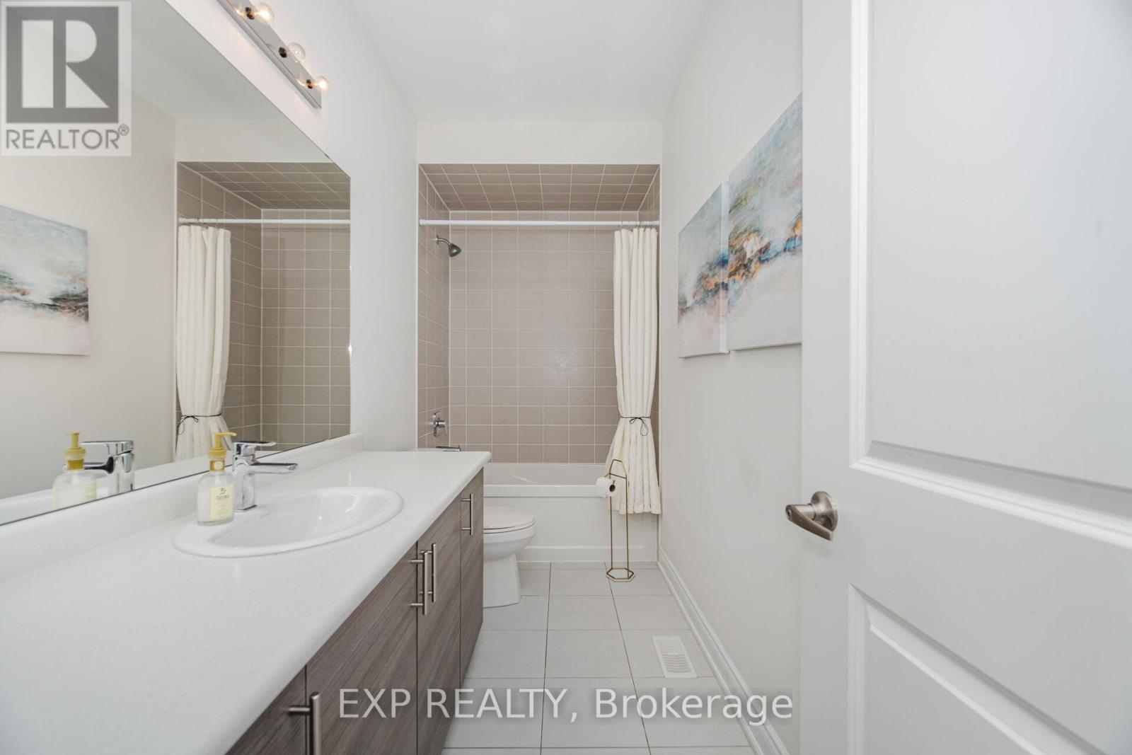 3102 Millicent Avenue, Oakville, Ontario  L6H 0V2 - Photo 43 - W12452109