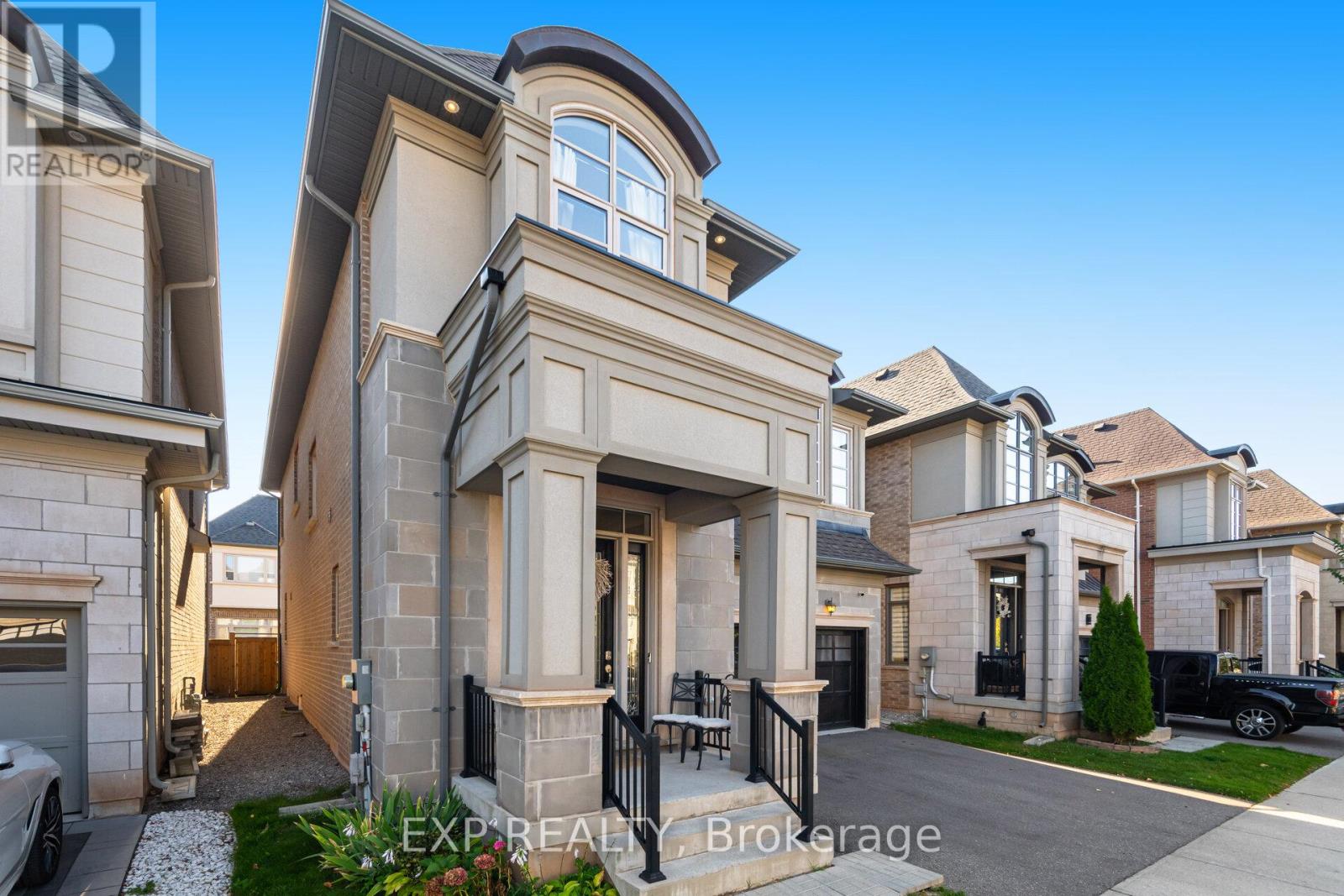 3102 Millicent Avenue, Oakville, Ontario  L6H 0V2 - Photo 48 - W12452109