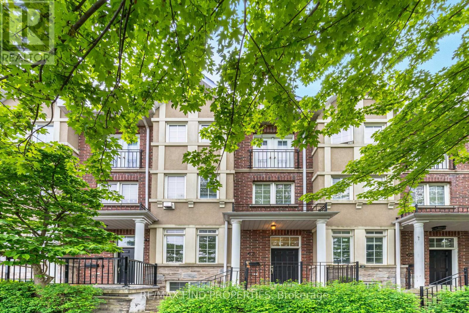 63 NEWCASTLE STREET, Toronto, Ontario