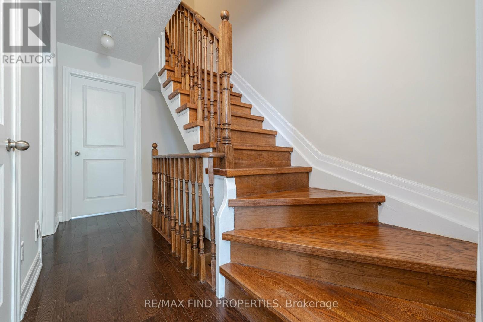 63 Newcastle Street, Toronto, Ontario  M8Y 0A5 - Photo 22 - W12452122