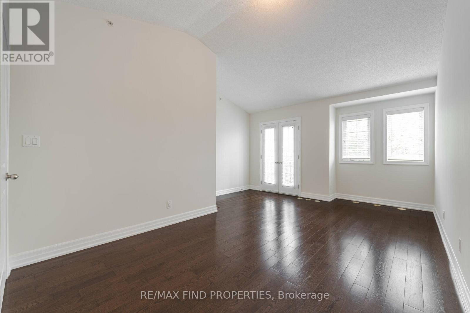 63 Newcastle Street, Toronto, Ontario  M8Y 0A5 - Photo 24 - W12452122