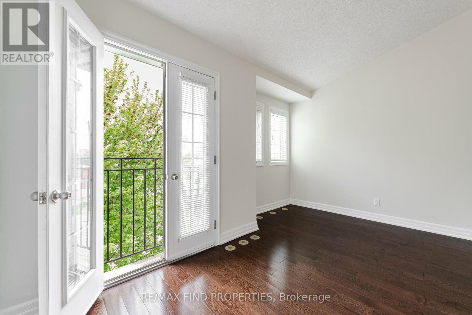 63 Newcastle Street, Toronto, Ontario  M8Y 0A5 - Photo 25 - W12452122