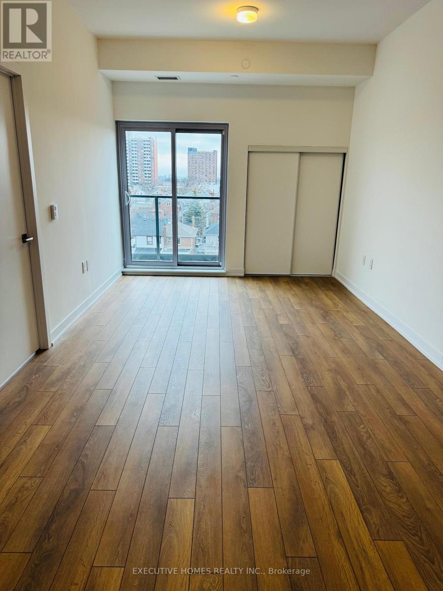 702 - 2433 Dufferin Street, Toronto, Ontario  M6E 0B4 - Photo 3 - W12452134