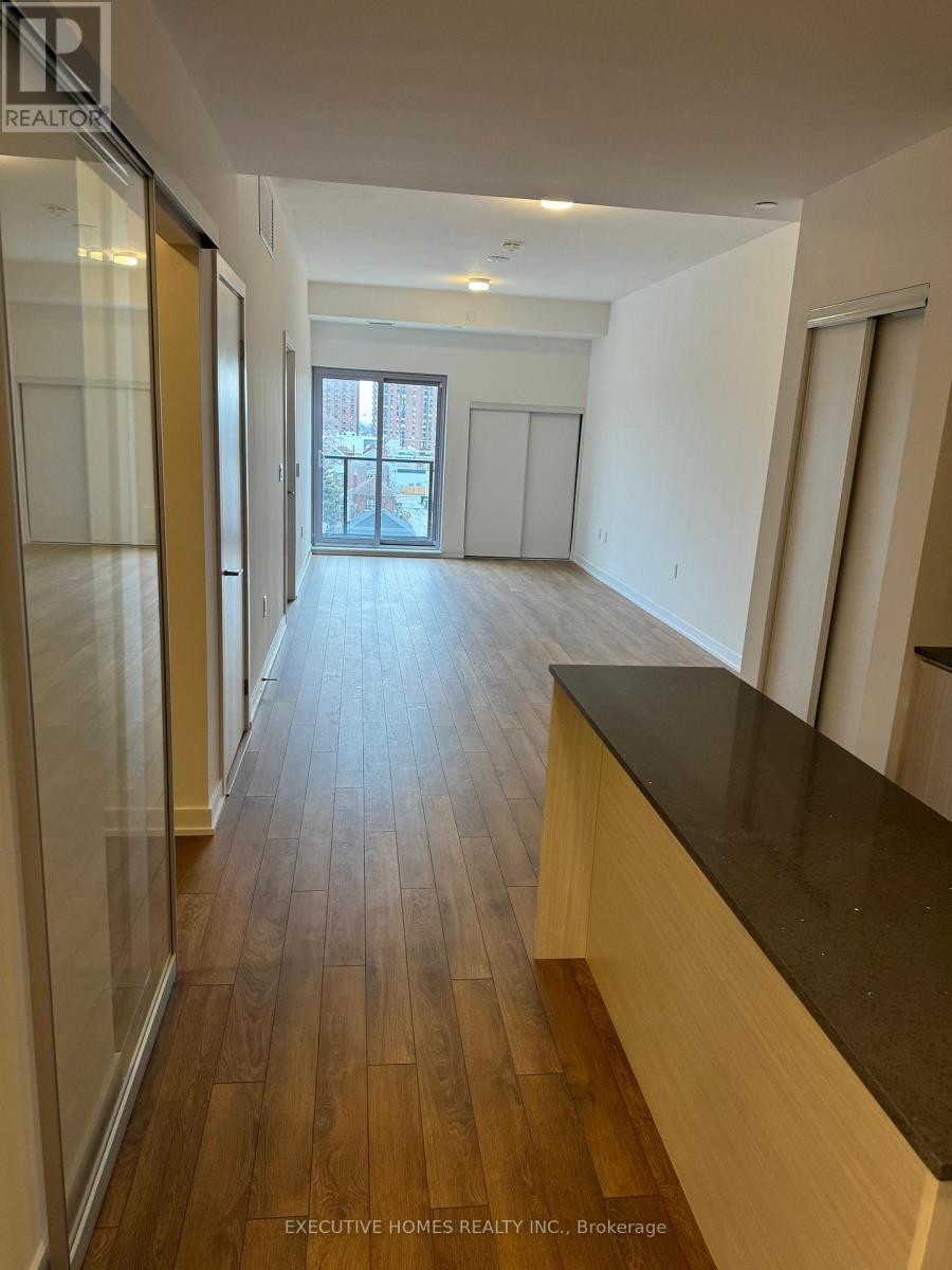 702 - 2433 Dufferin Street, Toronto, Ontario  M6E 0B4 - Photo 5 - W12452134