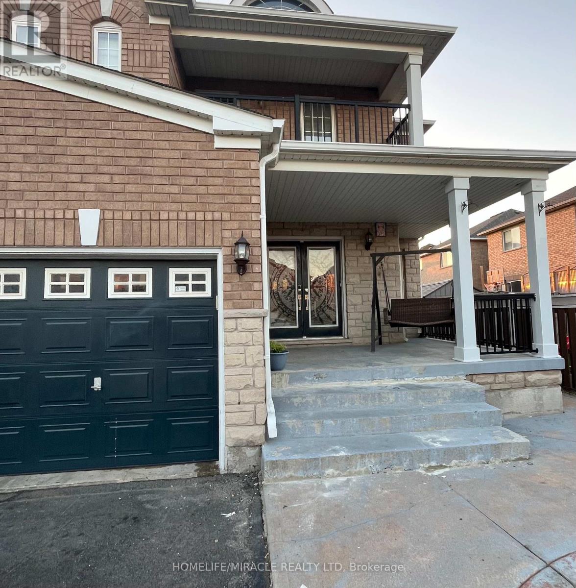 24 Roundstone Drive, Brampton, Ontario  L6X 0K7 - Photo 2 - W12452143