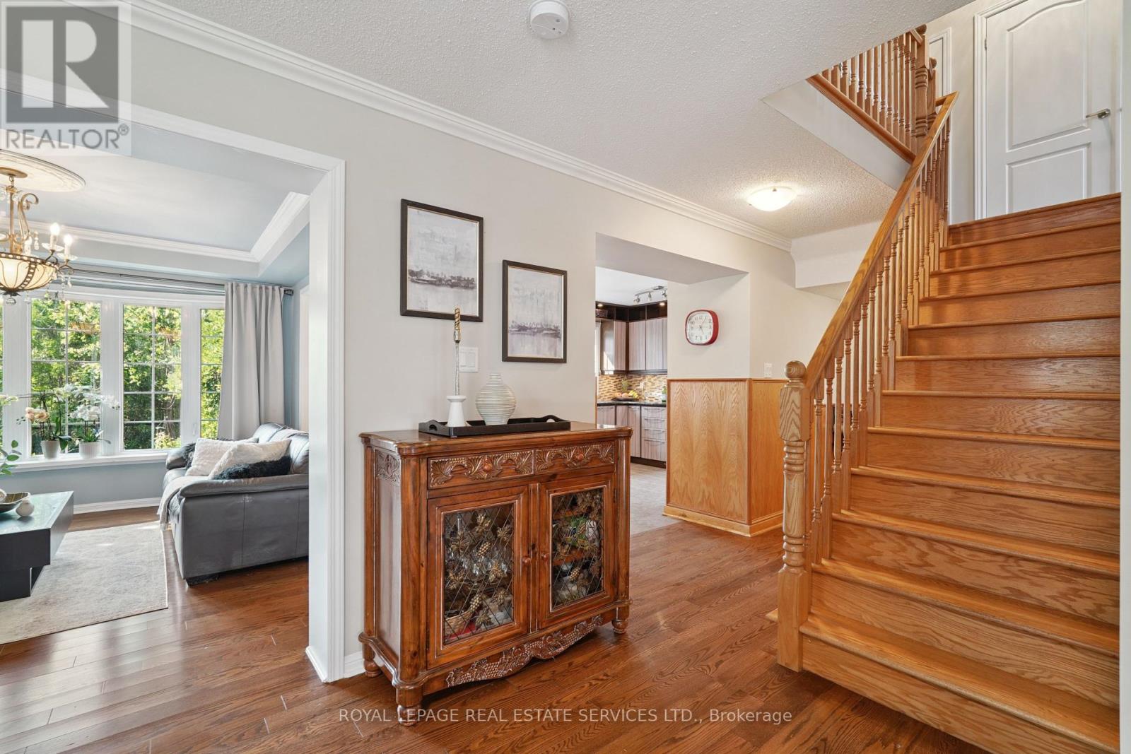 641 Symons Cross, Milton, Ontario  L9T 7S2 - Photo 16 - W12452144