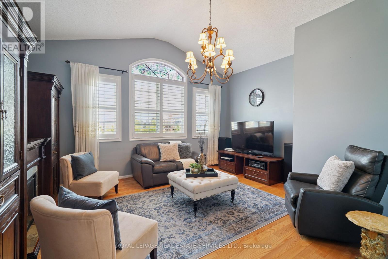 641 Symons Cross, Milton, Ontario  L9T 7S2 - Photo 17 - W12452144