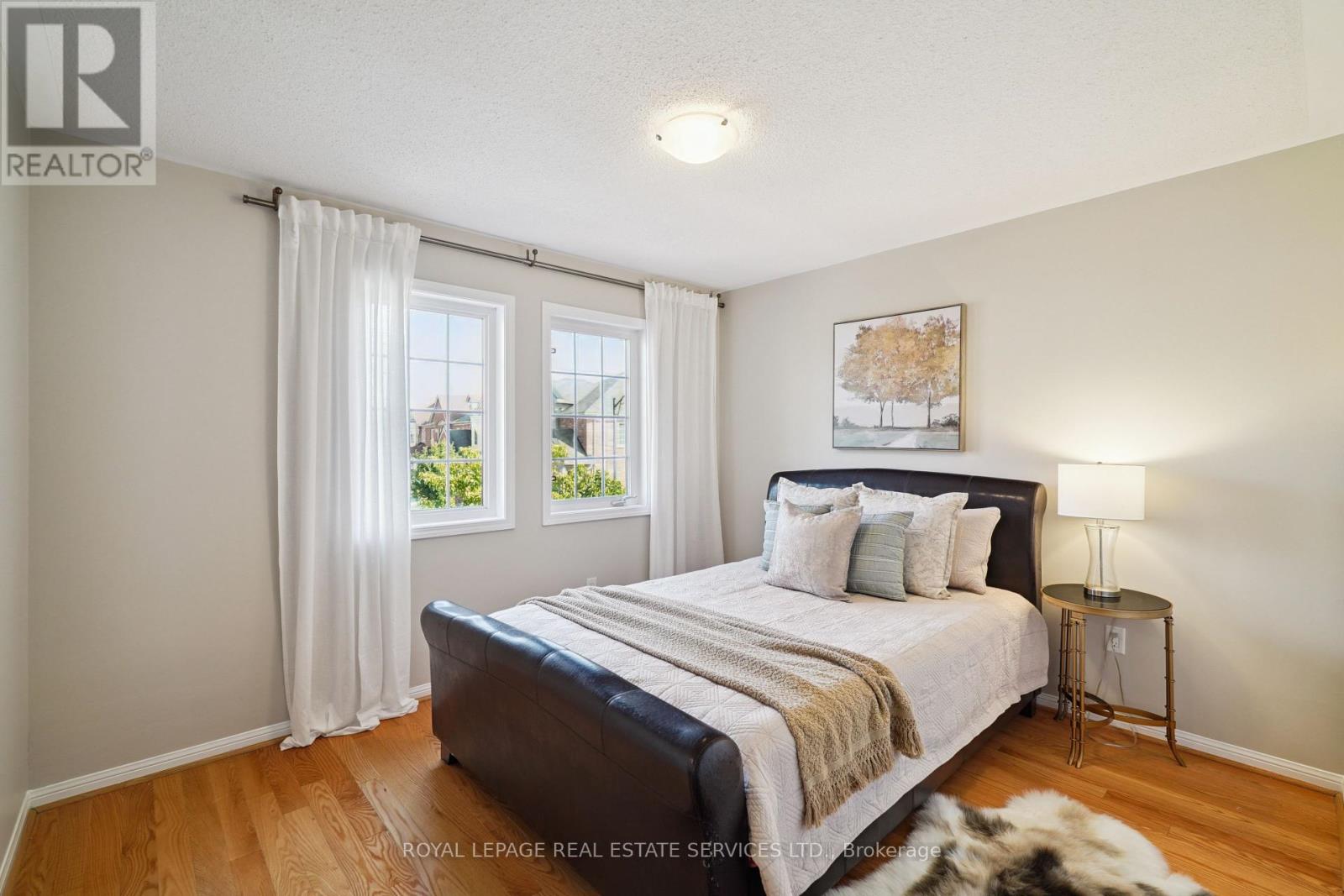 641 Symons Cross, Milton, Ontario  L9T 7S2 - Photo 24 - W12452144