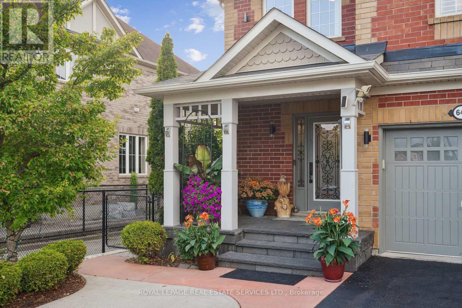 641 Symons Cross, Milton, Ontario  L9T 7S2 - Photo 4 - W12452144