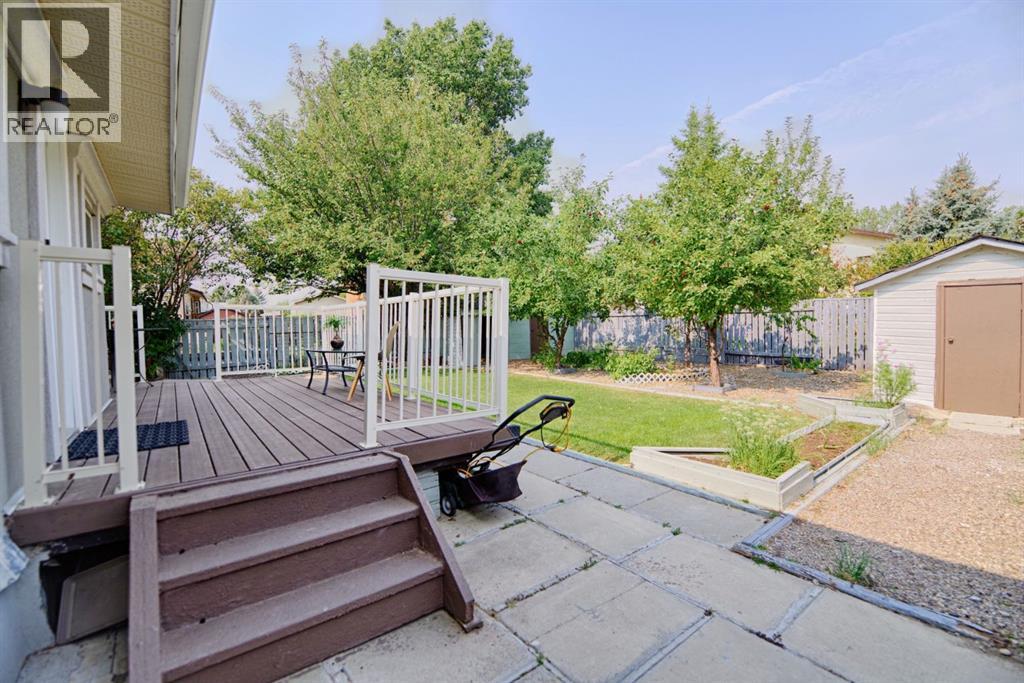 110 Ojibwa Road W, Lethbridge, Alberta  T1K 5L1 - Photo 30 - A2256541