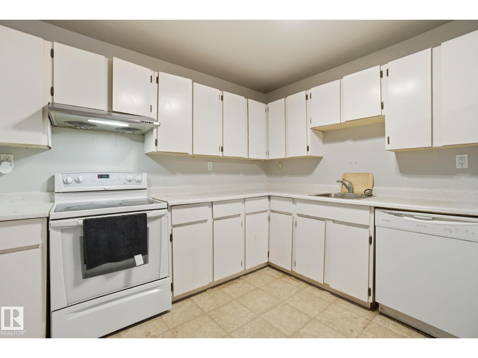 #106 4810 Mill Woods Rd S Nw, Edmonton, Alberta  T6L 5N9 - Photo 12 - E4461329