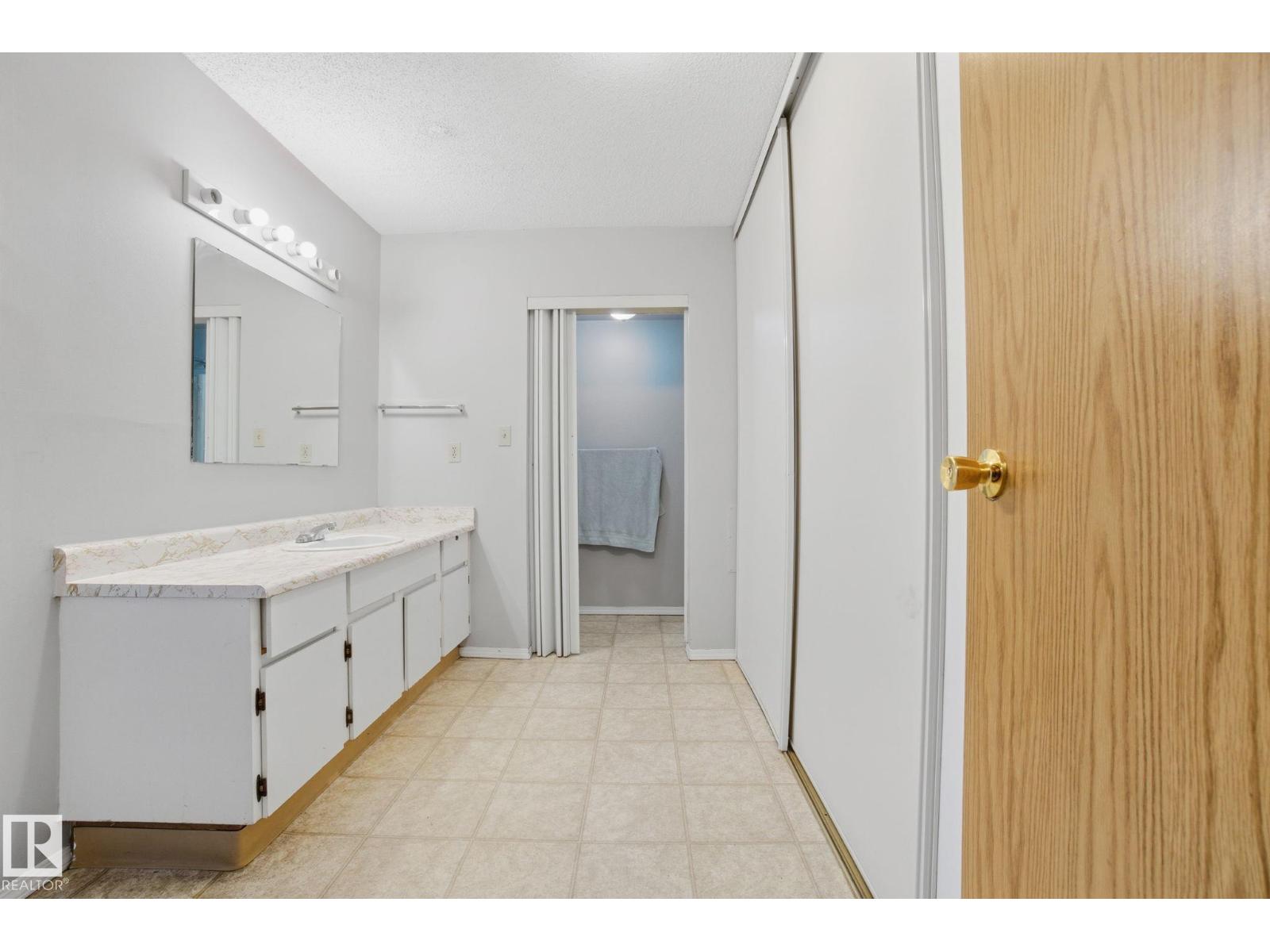 #106 4810 Mill Woods Rd S Nw, Edmonton, Alberta  T6L 5N9 - Photo 18 - E4461329