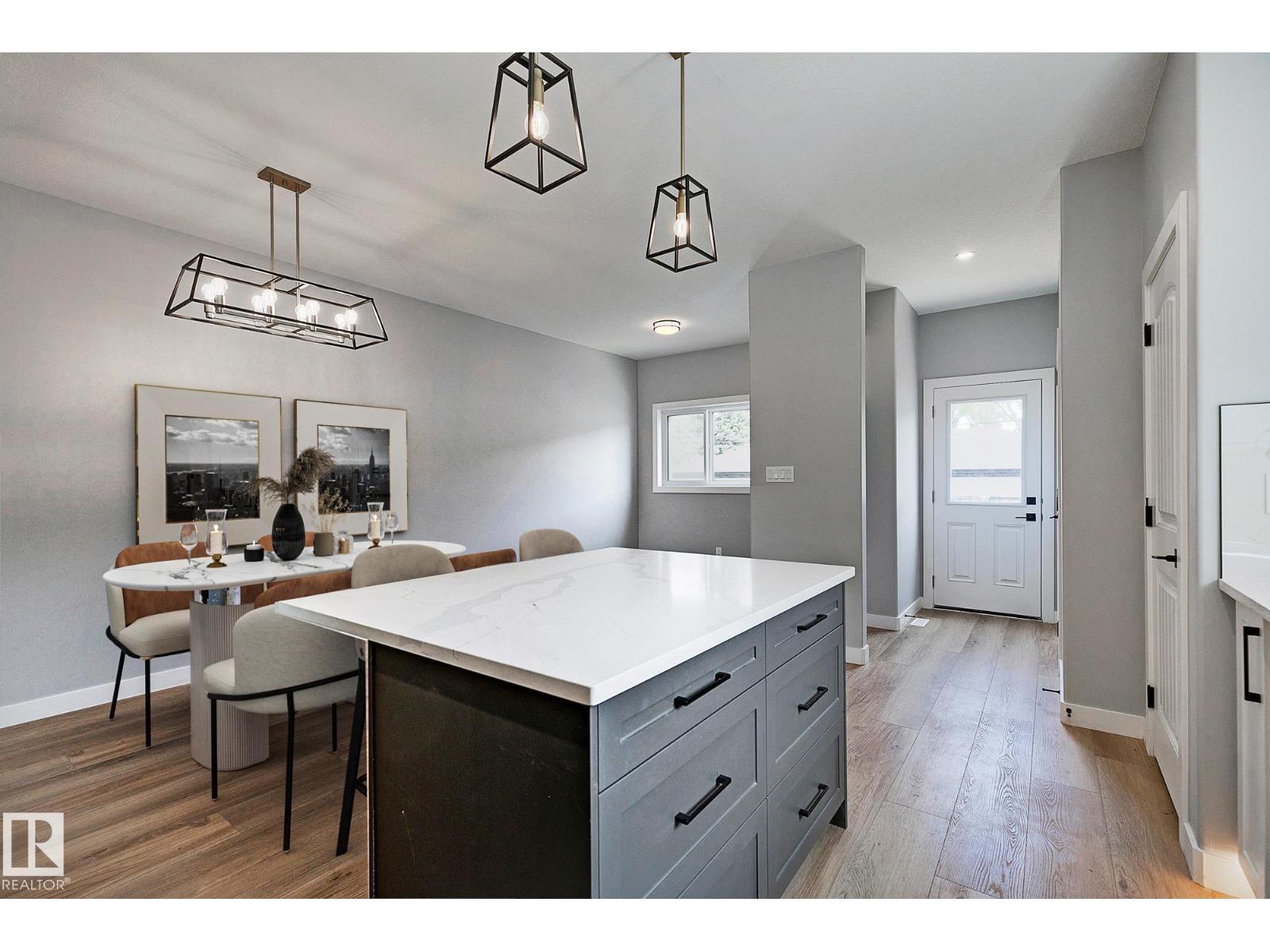 11633 St Albert Tr Nw, Edmonton, Alberta  T5M 3L6 - Photo 11 - E4461331