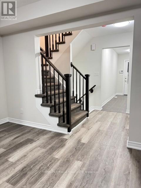 173 Winterberry Boulevard, Thorold, Ontario  L2V 0C2 - Photo 7 - X12452037