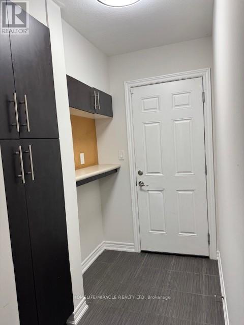173 Winterberry Boulevard, Thorold, Ontario  L2V 0C2 - Photo 9 - X12452037