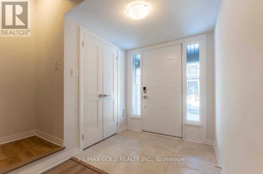 #58 - 51 Sparrow Avenue, Cambridge, Ontario  N1T 2E2 - Photo 4 - X12452070