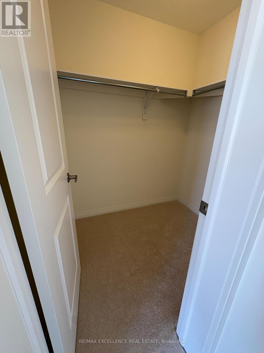 474 Provident Way, Hamilton, Ontario  L0R 1W0 - Photo 12 - X12452079