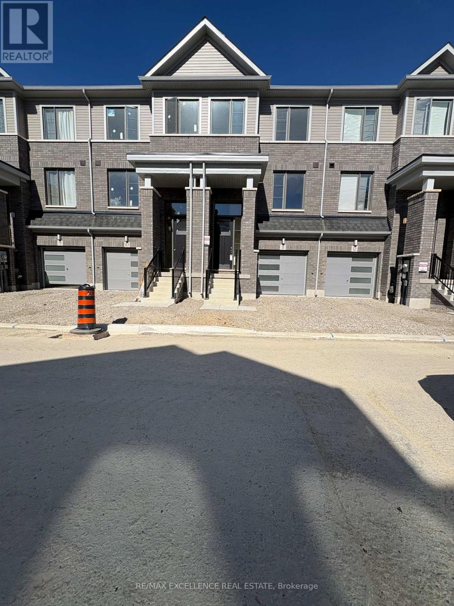 474 Provident Way, Hamilton, Ontario  L0R 1W0 - Photo 2 - X12452079