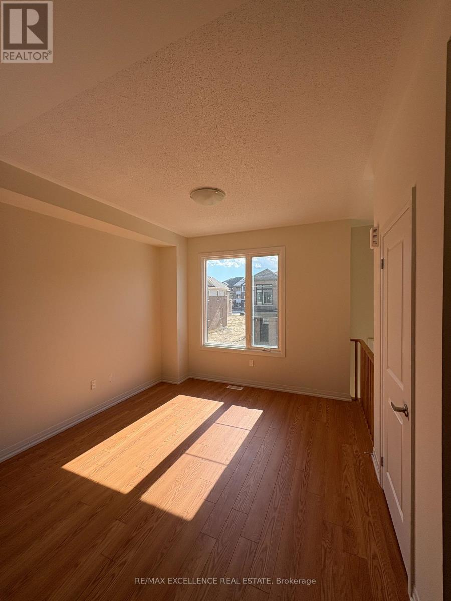 474 Provident Way, Hamilton, Ontario  L0R 1W0 - Photo 6 - X12452079