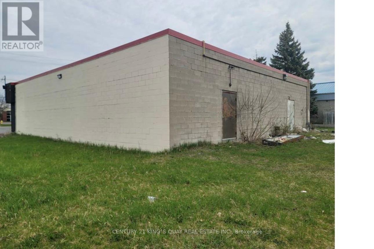 103 College Street W, Belleville, Ontario  K8P 2G3 - Photo 3 - X12452145