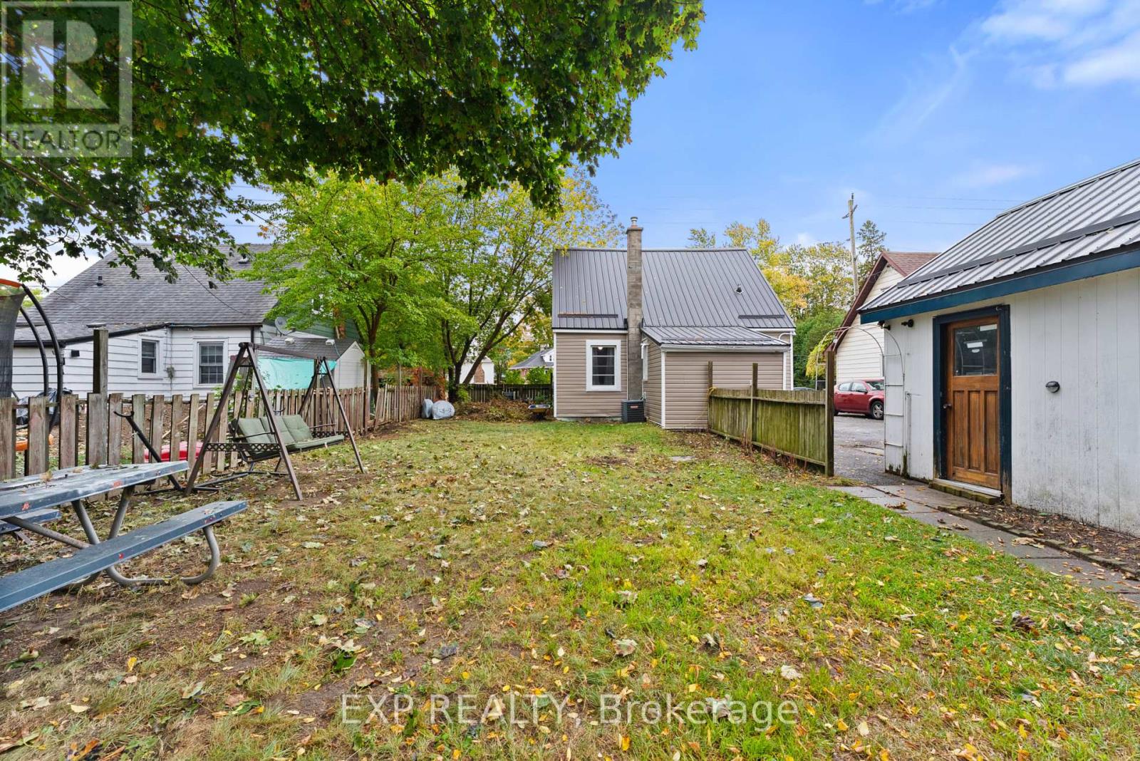 138 Byron Street, Quinte West, Ontario  K8V 2Y6 - Photo 24 - X12452202