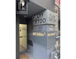 750 YONGE STREET, Toronto, Ontario