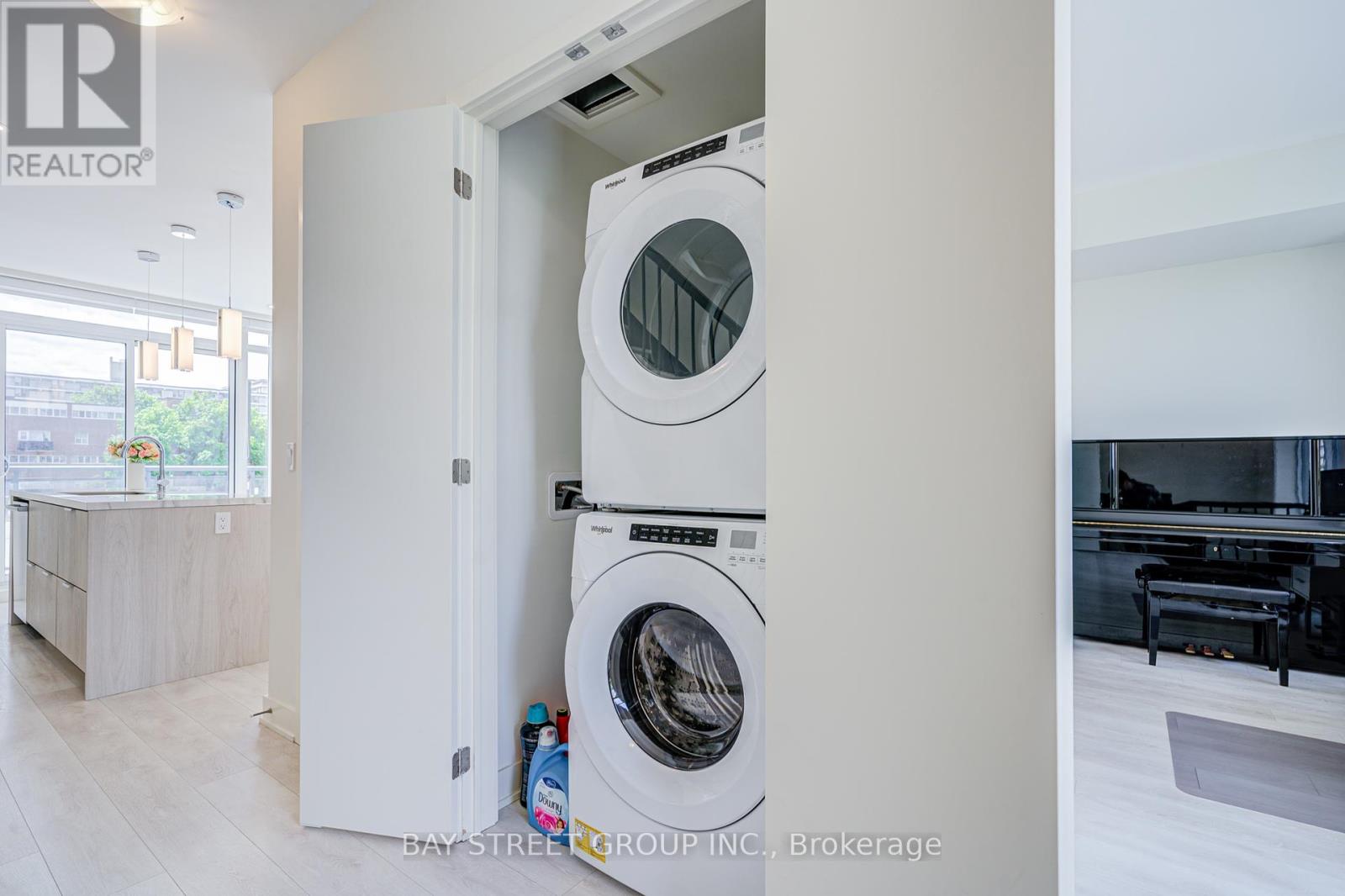 27 Sonic Way, Toronto, Ontario  M3C 0P3 - Photo 16 - C12452166