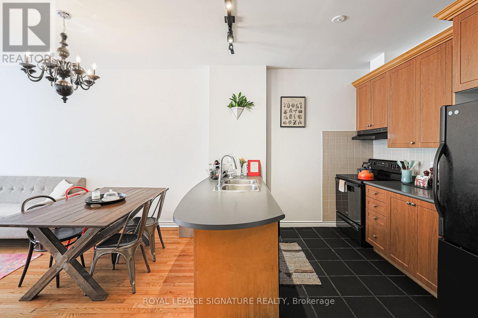 804 - 980 Yonge Street, Toronto, Ontario  M4W 3V8 - Photo 11 - C12452186