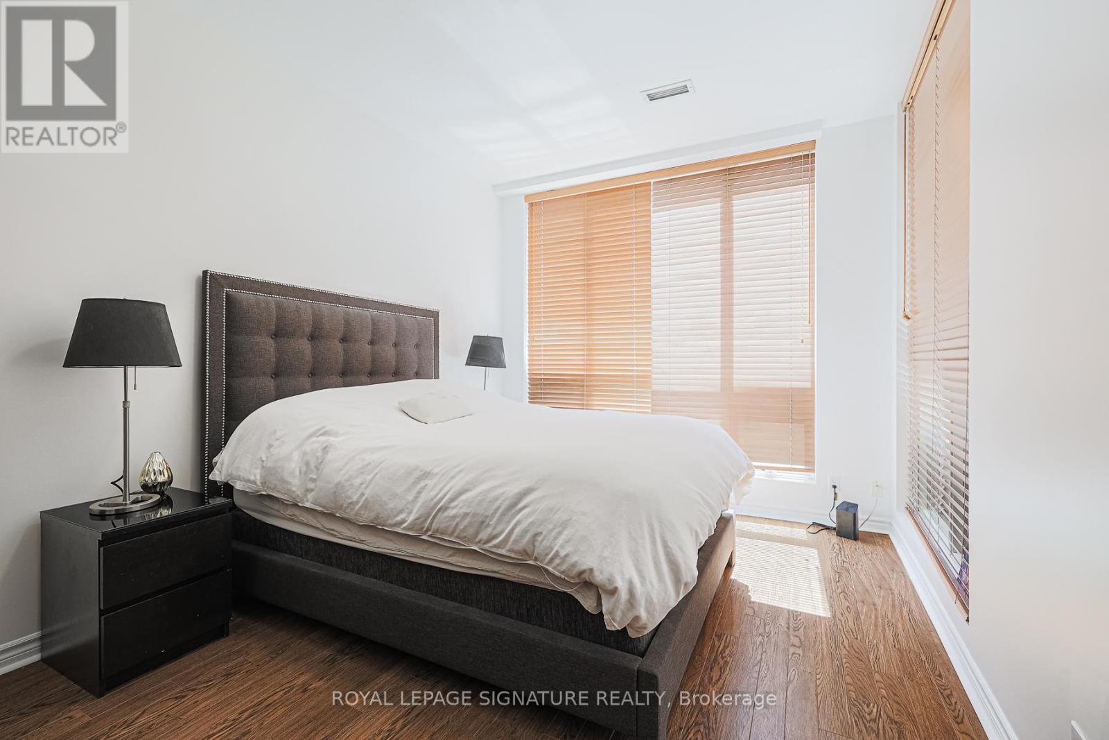 804 - 980 Yonge Street, Toronto, Ontario  M4W 3V8 - Photo 19 - C12452186