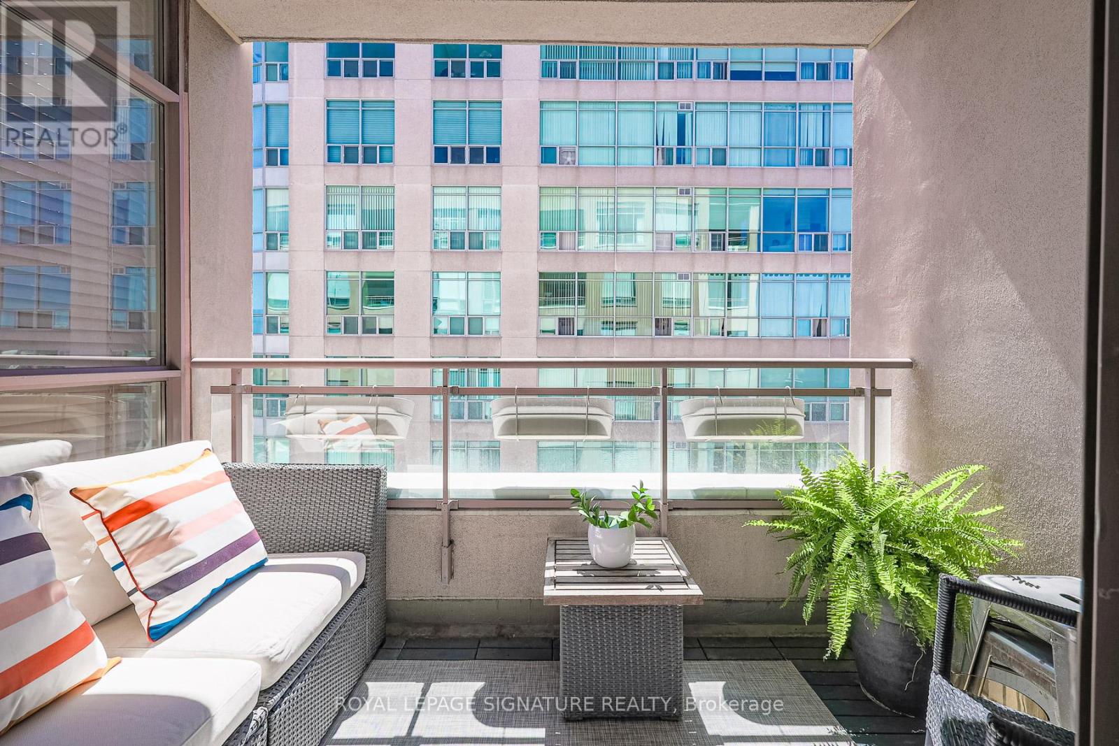 804 - 980 Yonge Street, Toronto, Ontario  M4W 3V8 - Photo 22 - C12452186