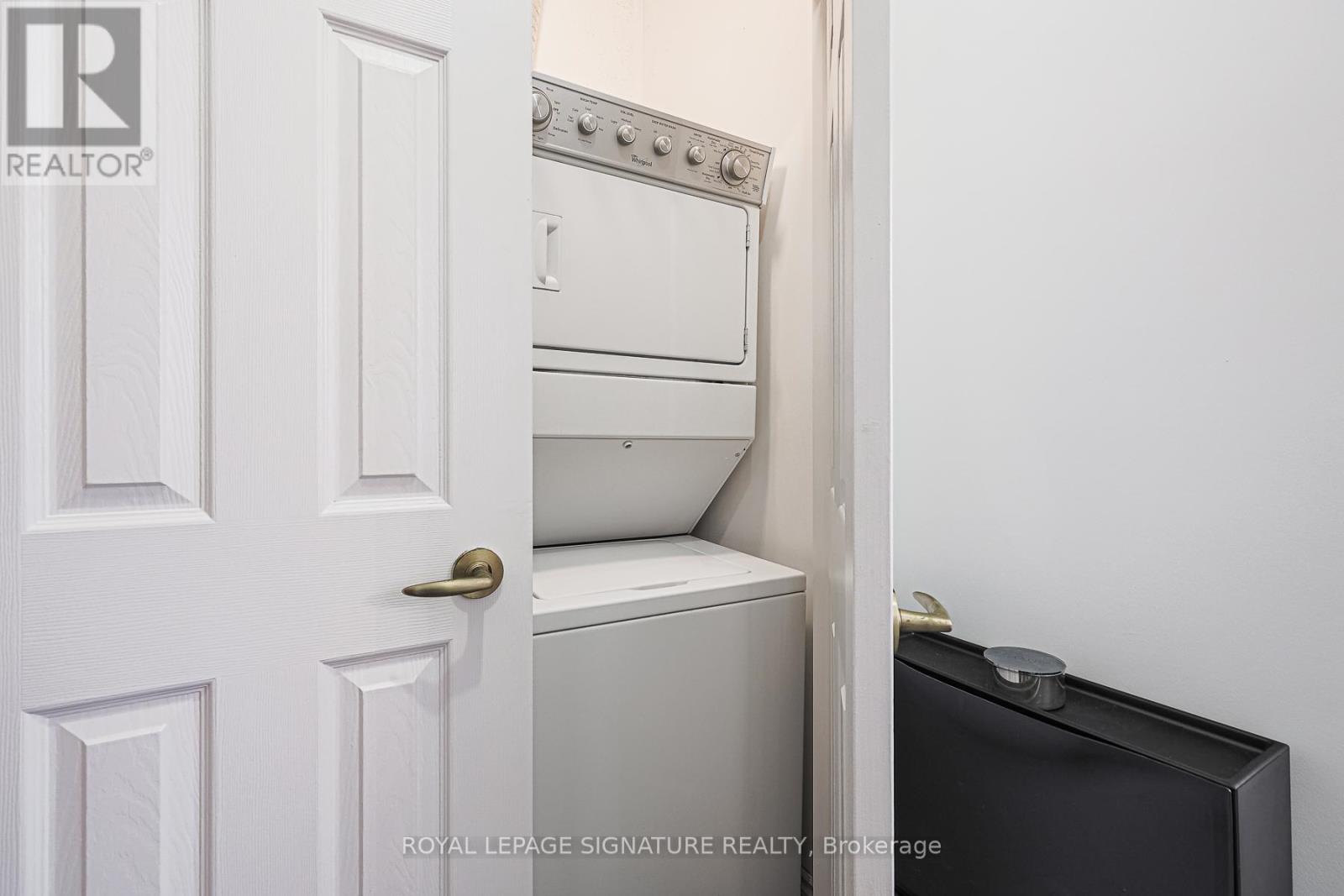 804 - 980 Yonge Street, Toronto, Ontario  M4W 3V8 - Photo 8 - C12452186
