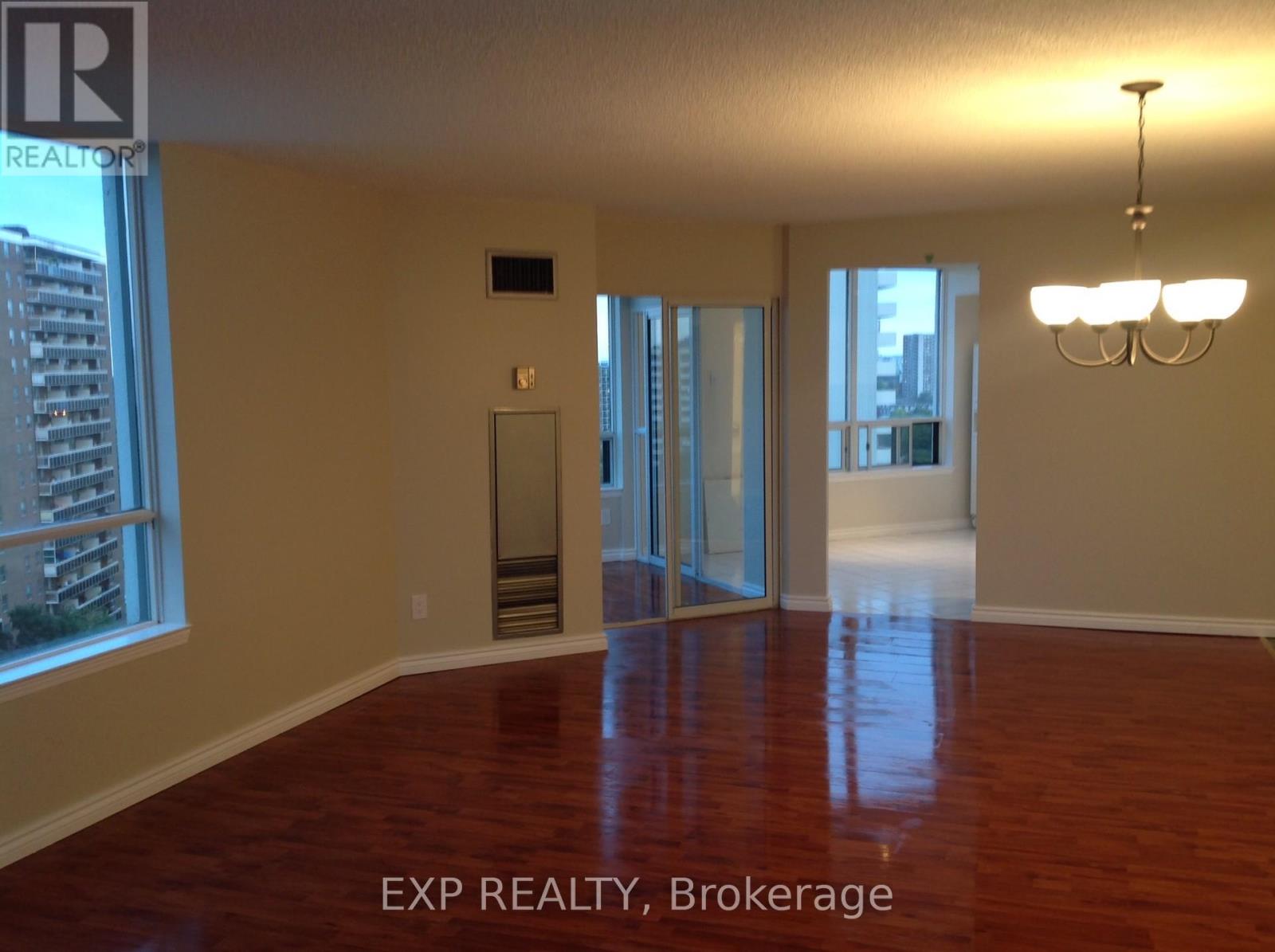 1411 - 1121 Steeles Avenue W, Toronto, Ontario  M2R 3W7 - Photo 12 - C12452218