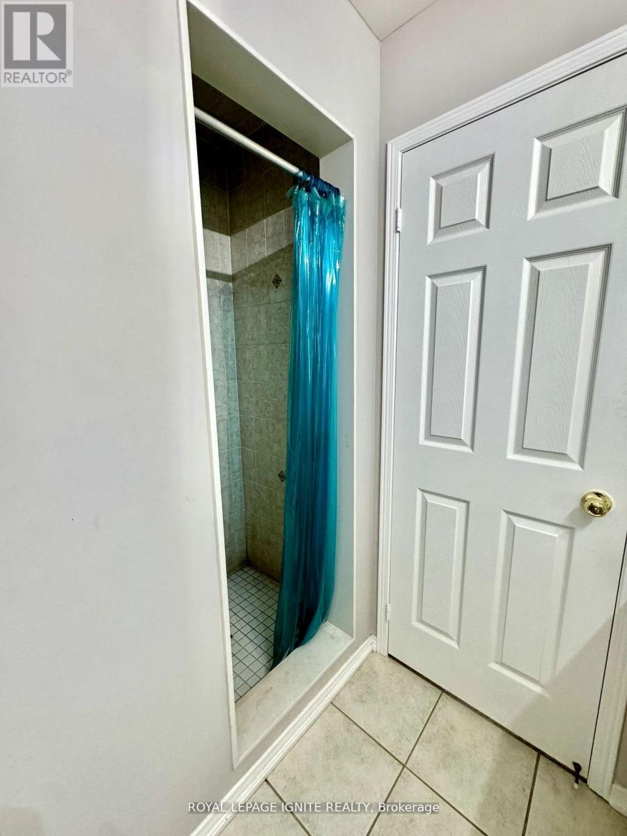 Upper - 5 Holroyd Street, Ajax, Ontario  L1Z 0R7 - Photo 23 - E12452206