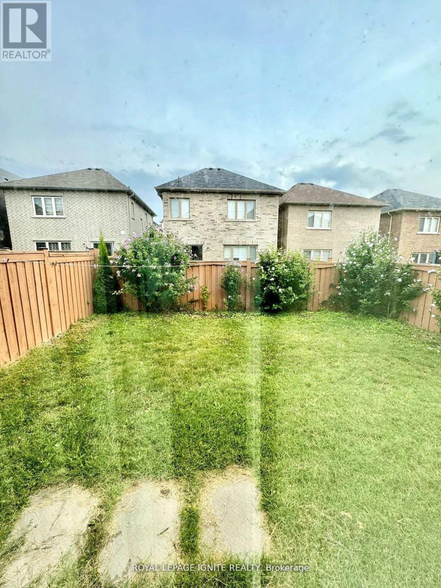 Upper - 5 Holroyd Street, Ajax, Ontario  L1Z 0R7 - Photo 28 - E12452206