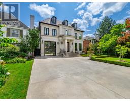 327 CORTLEIGH BOULEVARD, Toronto, Ontario