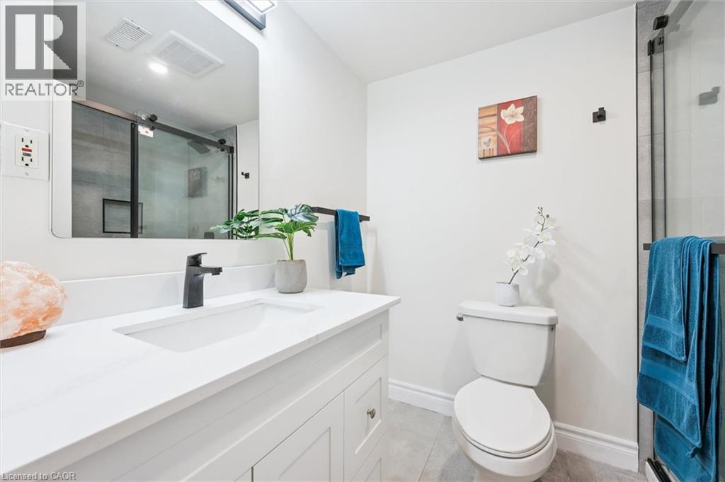 733 Karlsfeld Road, Waterloo, Ontario  N2T 2W4 - Photo 41 - 40757586