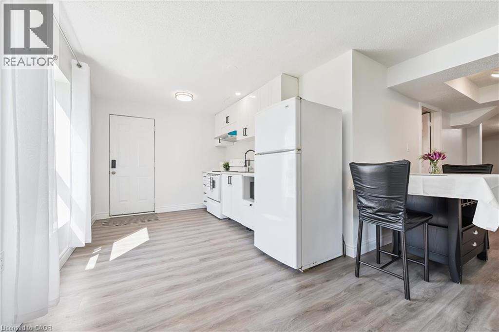733 Karlsfeld Road, Waterloo, Ontario  N2T 2W4 - Photo 35 - 40757586