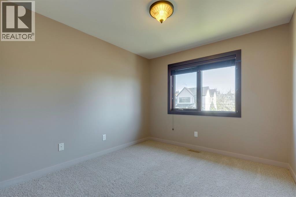 2216 31 Street Sw, Calgary, Alberta  T3E 2N4 - Photo 24 - A2263133