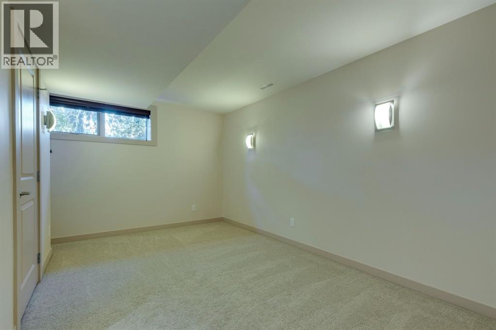 2216 31 Street Sw, Calgary, Alberta  T3E 2N4 - Photo 26 - A2263133