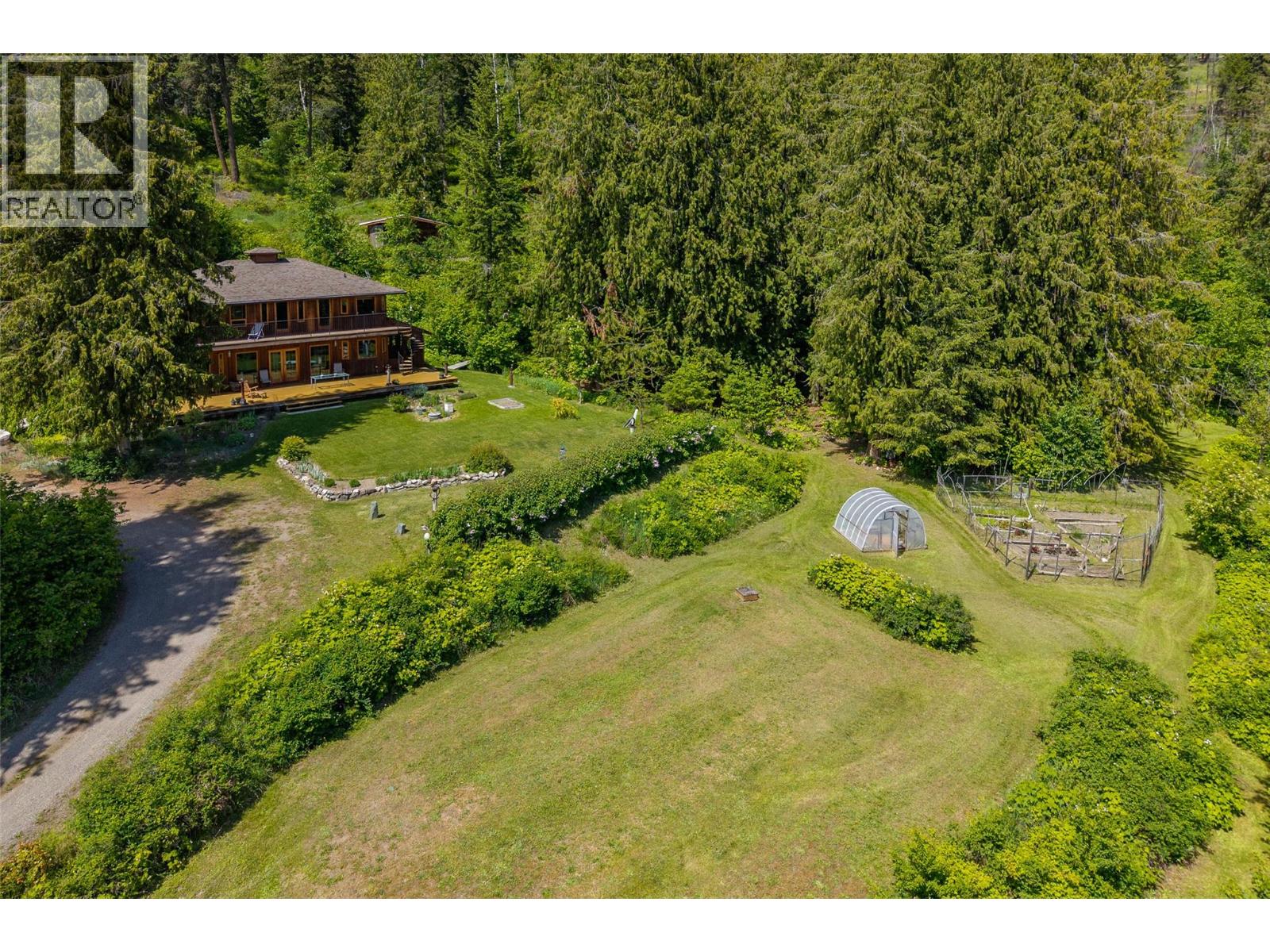 3019 Hopwood Road, Lee Creek, British Columbia  V0E 1M4 - Photo 73 - 10348129