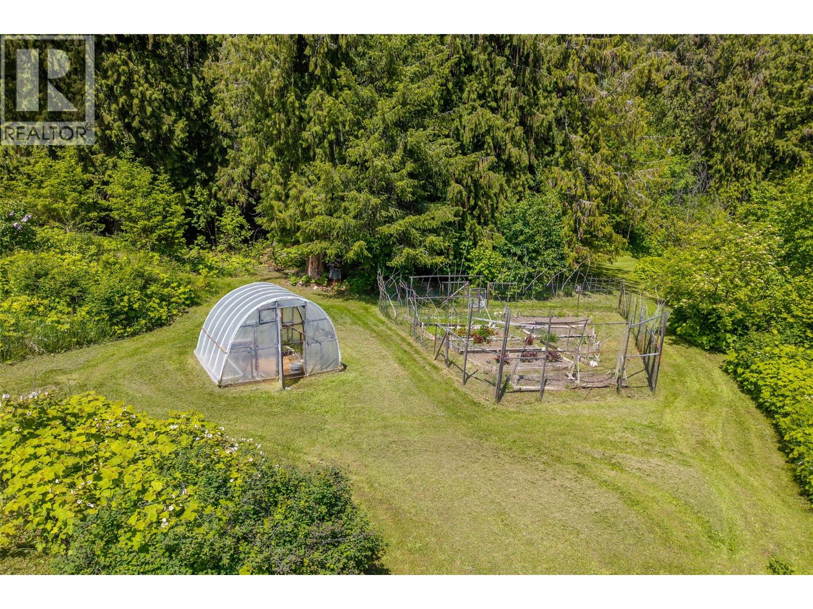 3019 Hopwood Road, Lee Creek, British Columbia  V0E 1M4 - Photo 74 - 10348129