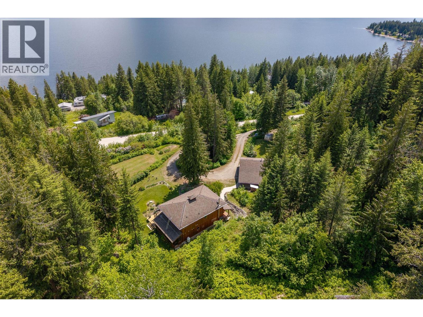 3019 Hopwood Road, Lee Creek, British Columbia  V0E 1M4 - Photo 82 - 10348129