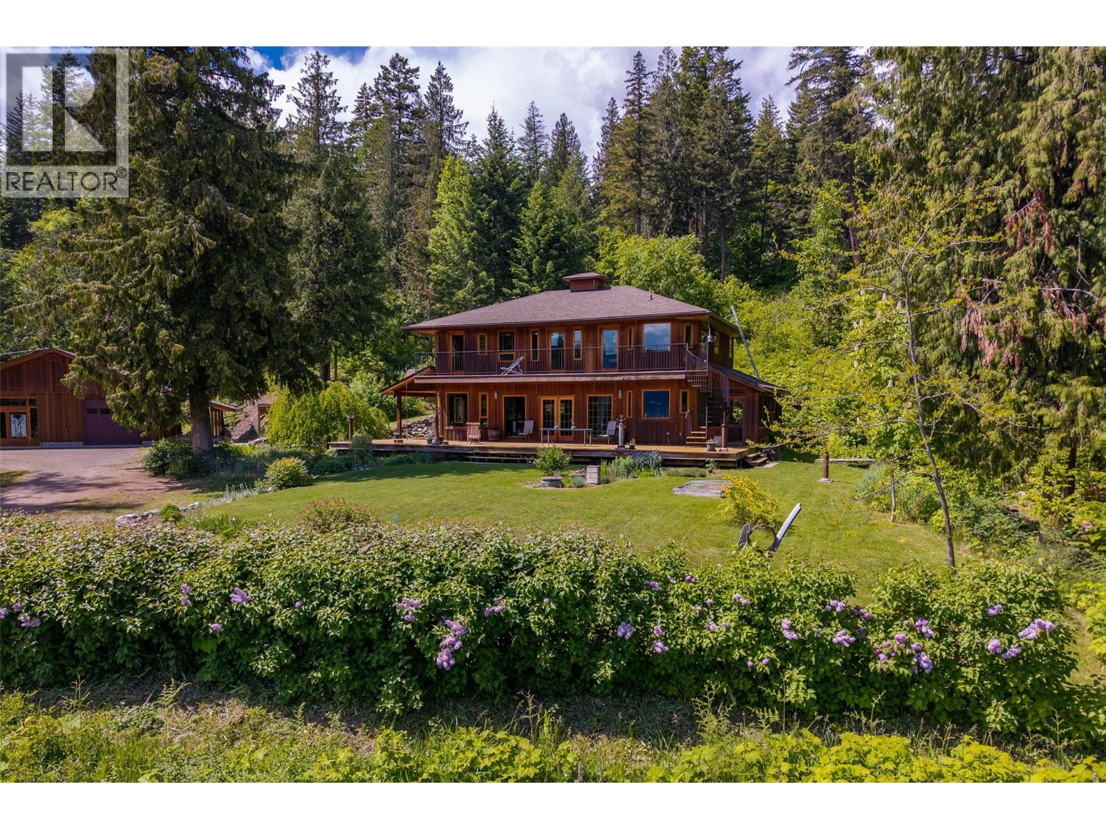 3019 Hopwood Road, Lee Creek, British Columbia  V0E 1M4 - Photo 77 - 10348129