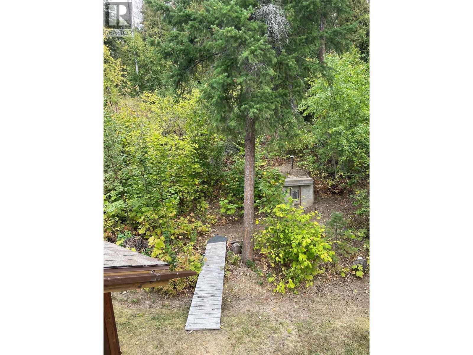 3019 Hopwood Road, Lee Creek, British Columbia  V0E 1M4 - Photo 91 - 10348129